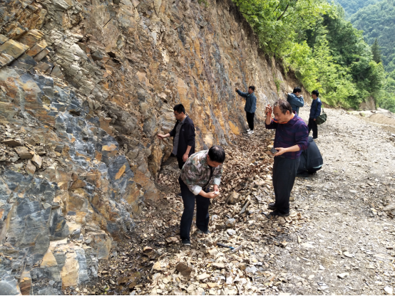 a52e8921224759ff6ea39b7f0e836022.png 綜合地質(zhì)大隊新聞稿件審批表2022--152623.png