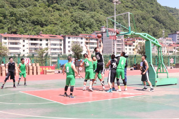 2d0570ecc460e34098848b246e5e2c8d.png 綜合地質(zhì)大隊(duì)新聞稿件審批表2022--193355.png